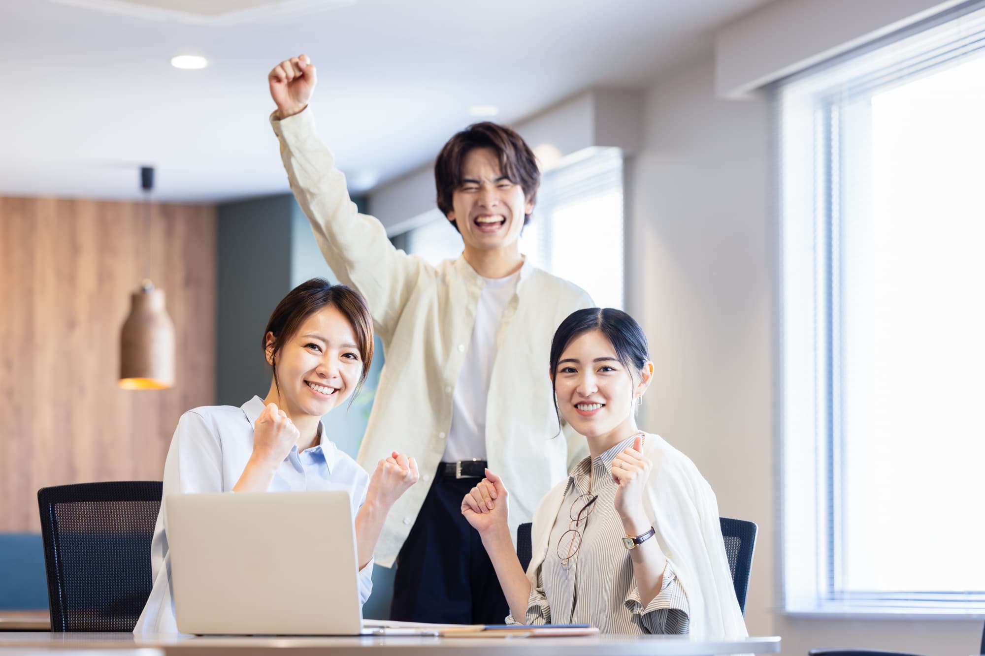「Share JOY！ Share LOVE！」をデザインの現場でどう体現する？20代Webディレクターと語るジェイ・ラインの価値観