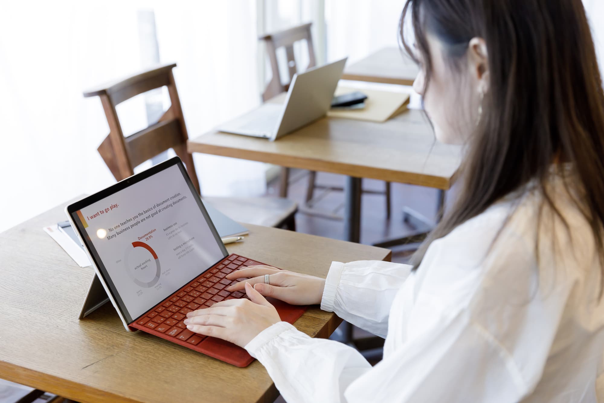 勝てるWeb提案書の構成テンプレート公開｜中堅ディレクターがジェイ・ラインで使う「採用サイト提案」の作り方